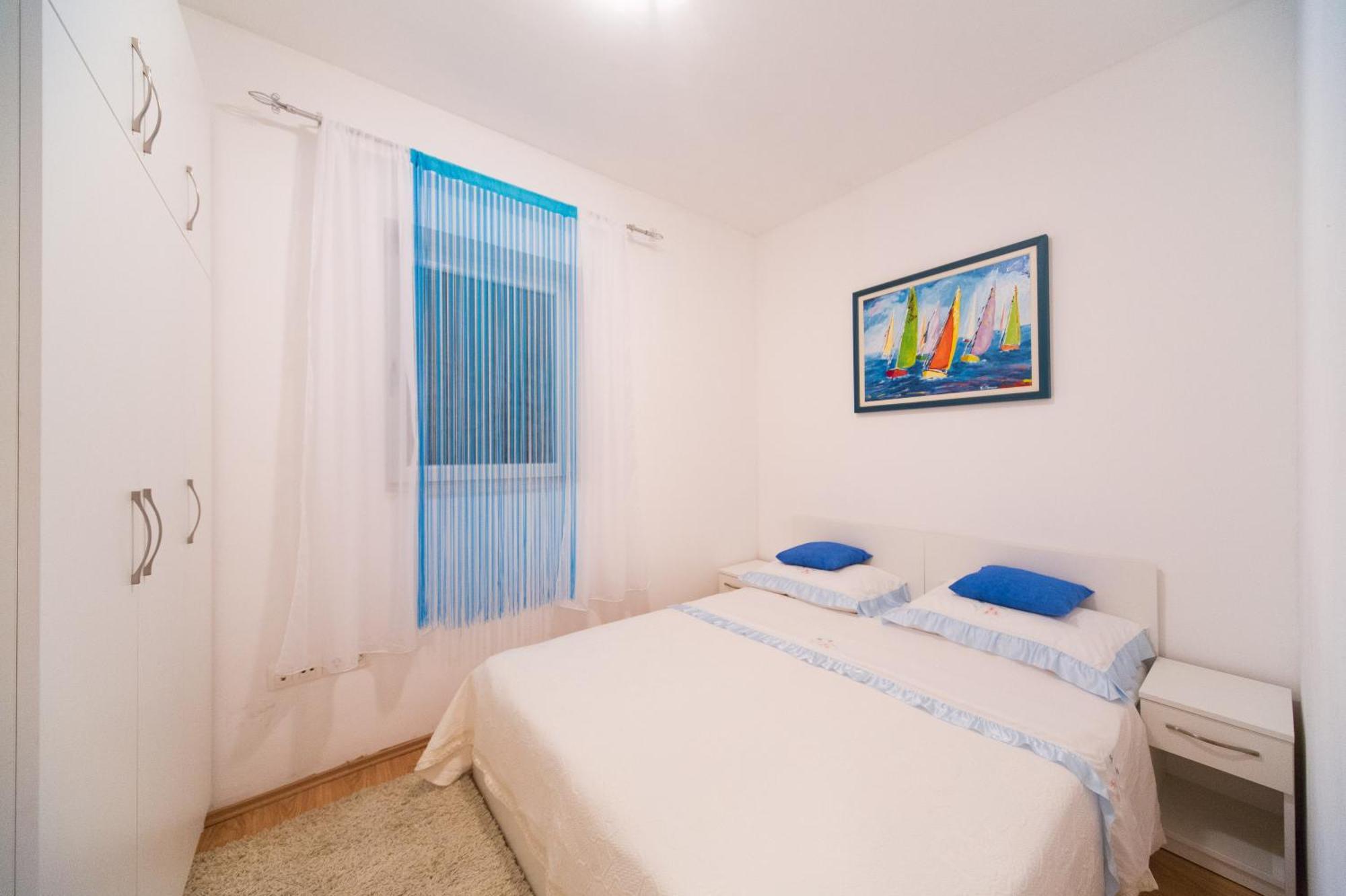 Nika Marangun Apartamento *